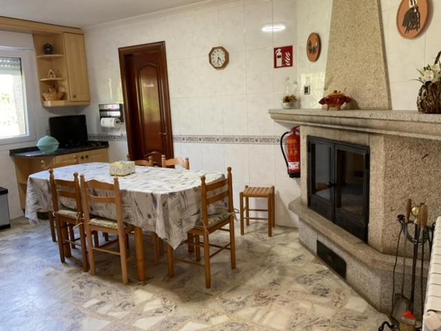 A Casa Do San Paio De Buscas Appartement Ordes Buitenkant foto